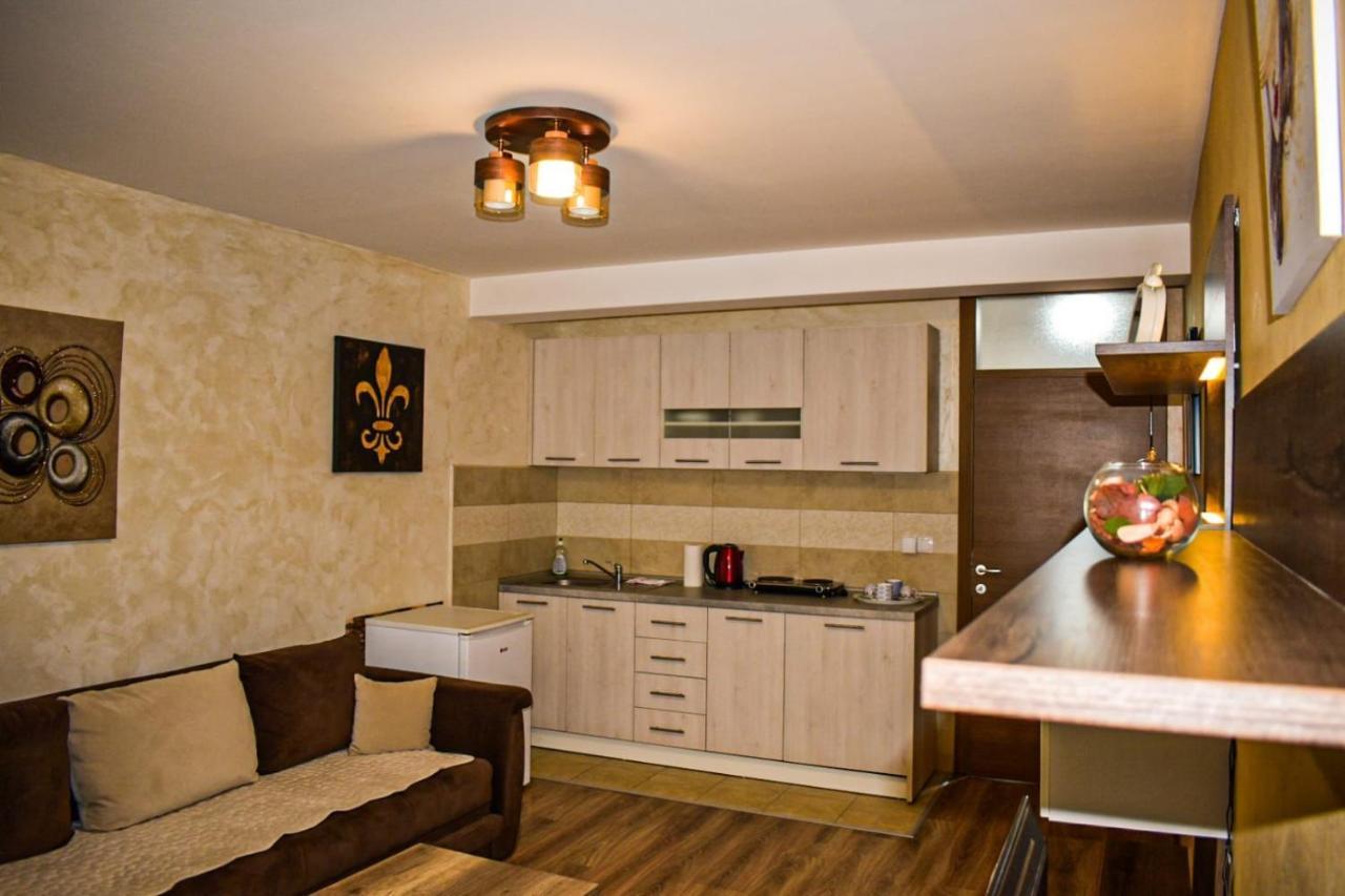 Avio Apartmani 2018 Novi Pazar Exterior foto