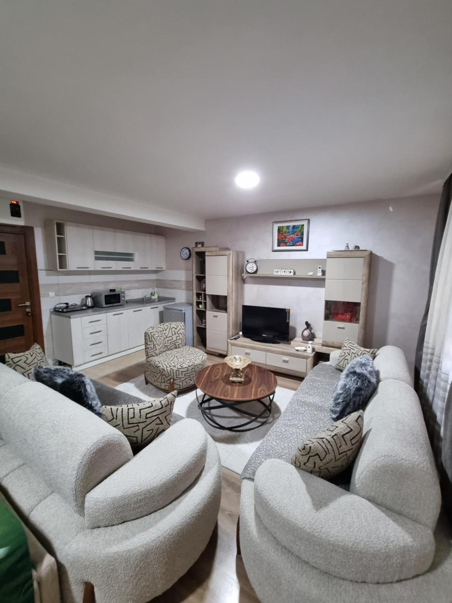 Avio Apartmani 2018 Novi Pazar Exterior foto